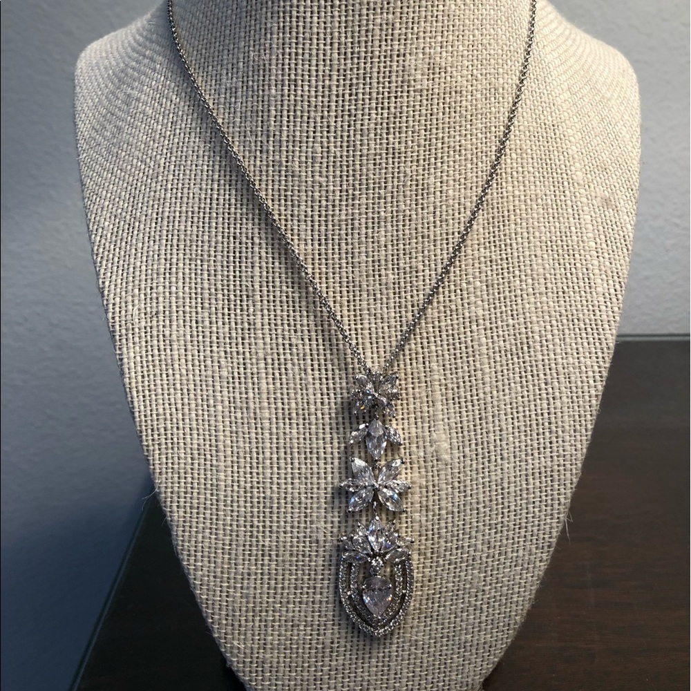 Rhinestone necklace